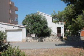 Apartments with a parking space Businci, Ciovo - 14010